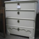 500 5298 CHEST OF DRAWERS